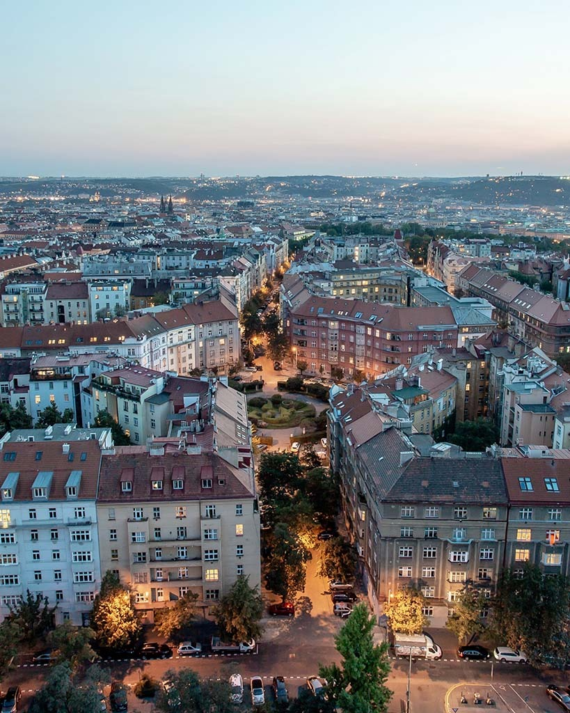 Pražská televizní věž