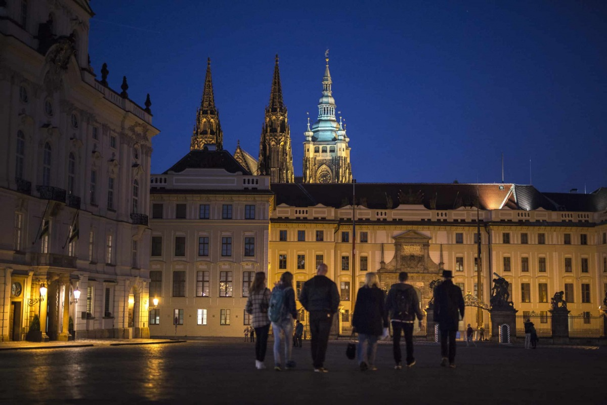 Alchemy & Mysteries of Prague Castle (German)